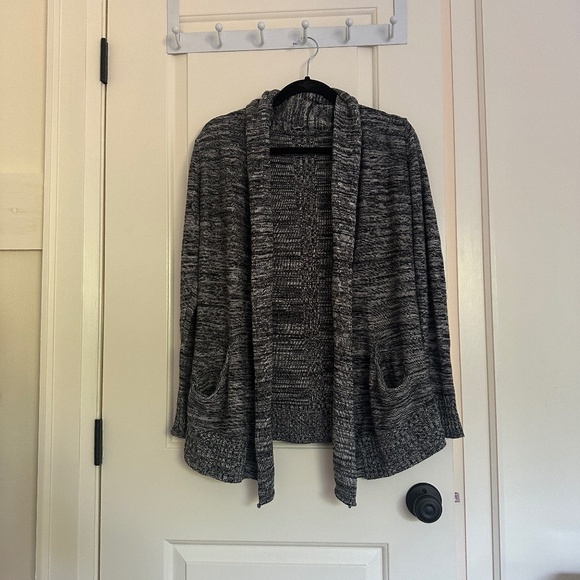 Aritzia Wilfred Flaubert Cardigan Sweater Heathered Gray Cashmere Silk (Size XS) - Picture 2 of 4